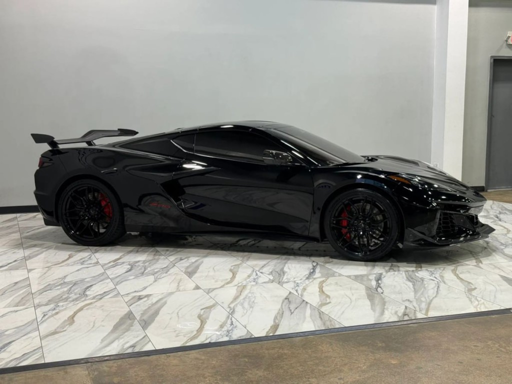 2024 Chevrolet Corvette Image 5