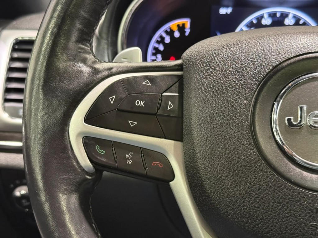 2015 Jeep Grand Cherokee Image 16