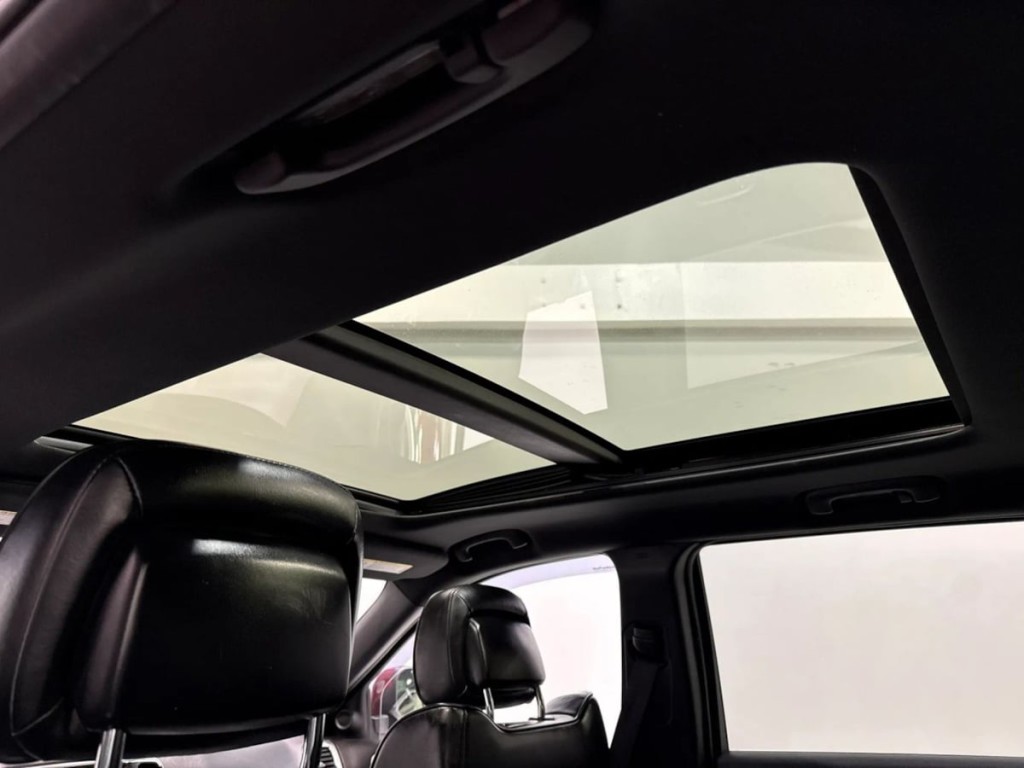 2015 Jeep Grand Cherokee Image 31