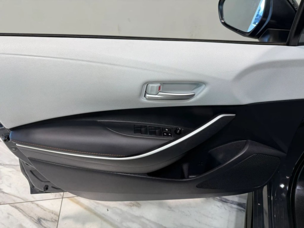 2025 Toyota Corolla Image 11