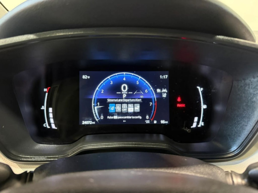 2025 Toyota Corolla Image 17