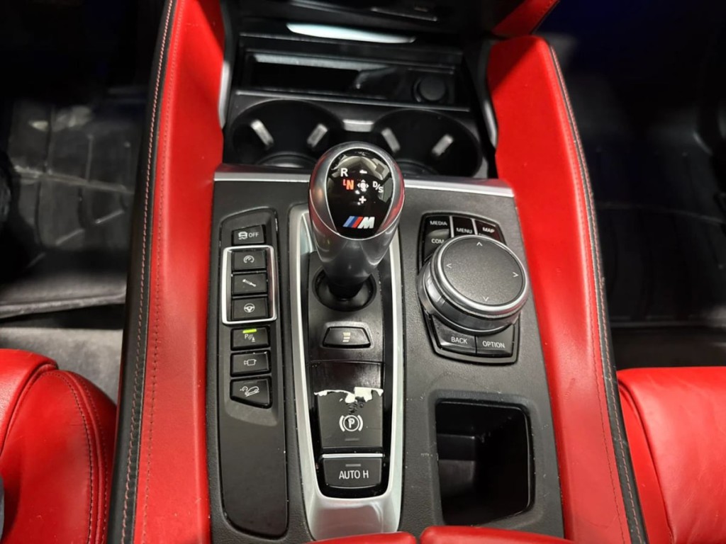 2017 BMW X5 Image 20