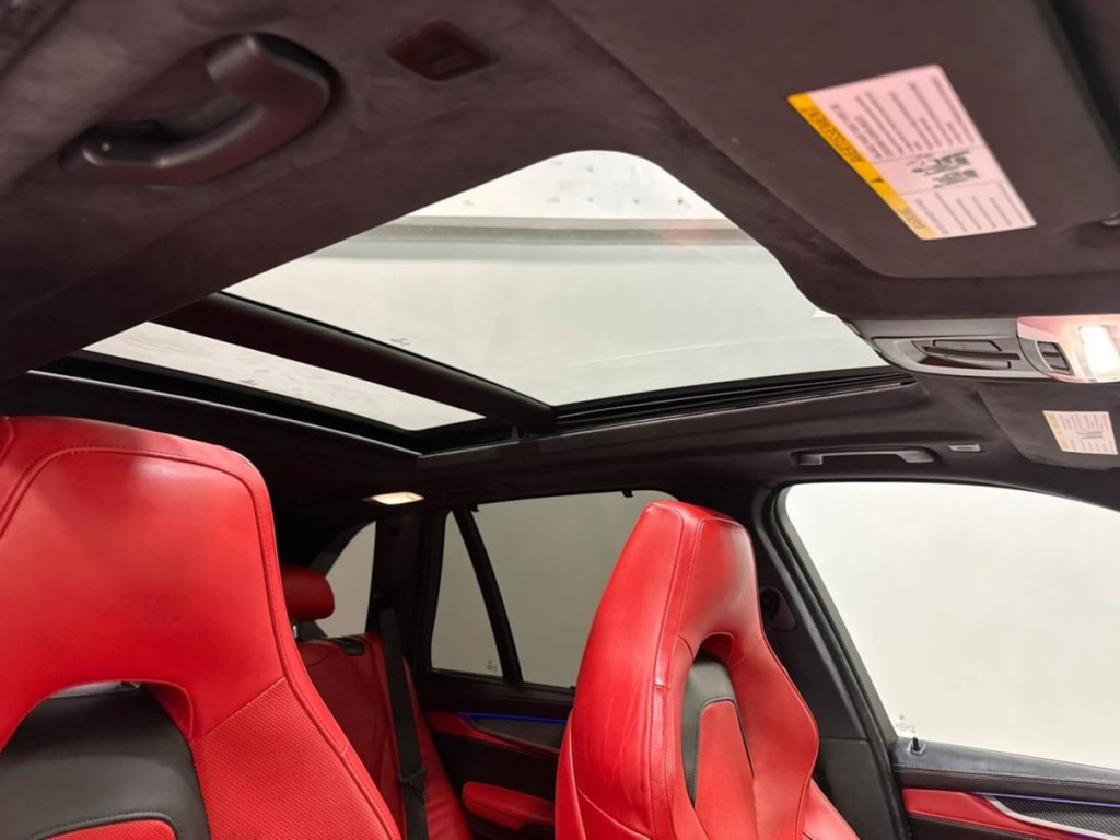 2017 BMW X5 Image 27