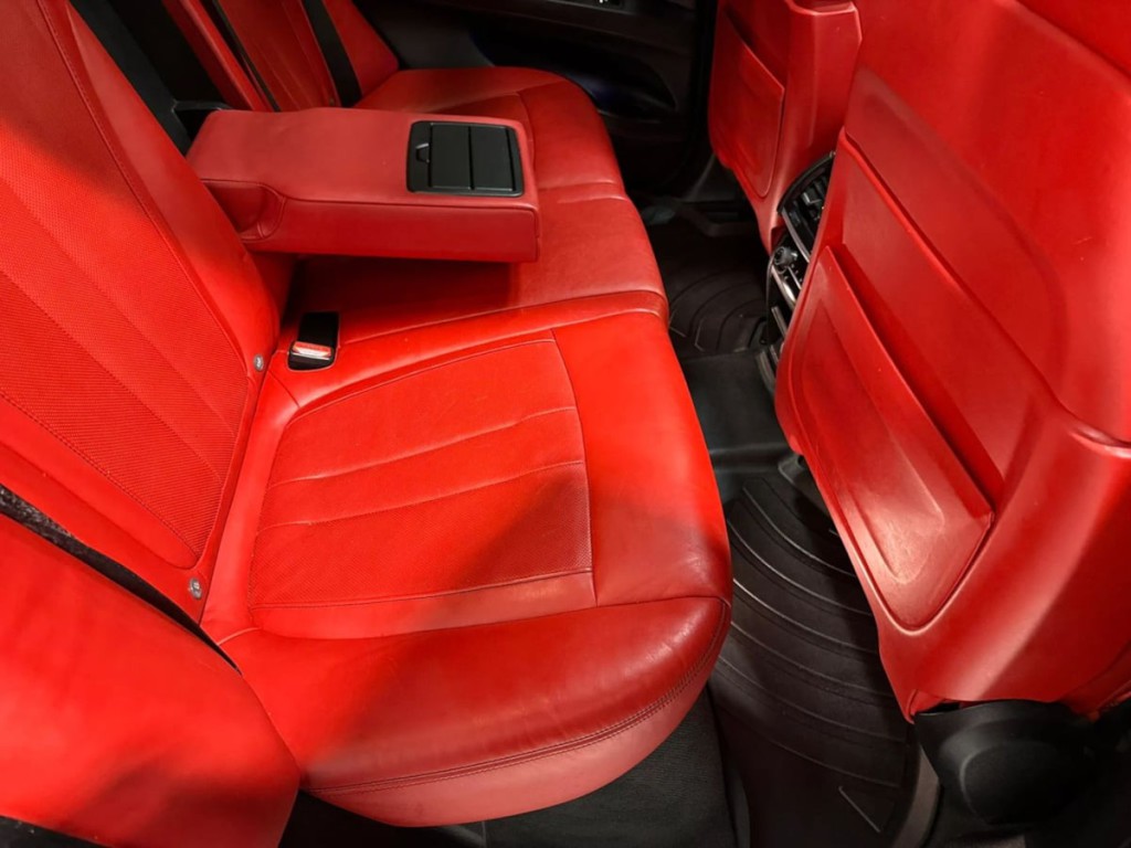 2017 BMW X5 Image 29