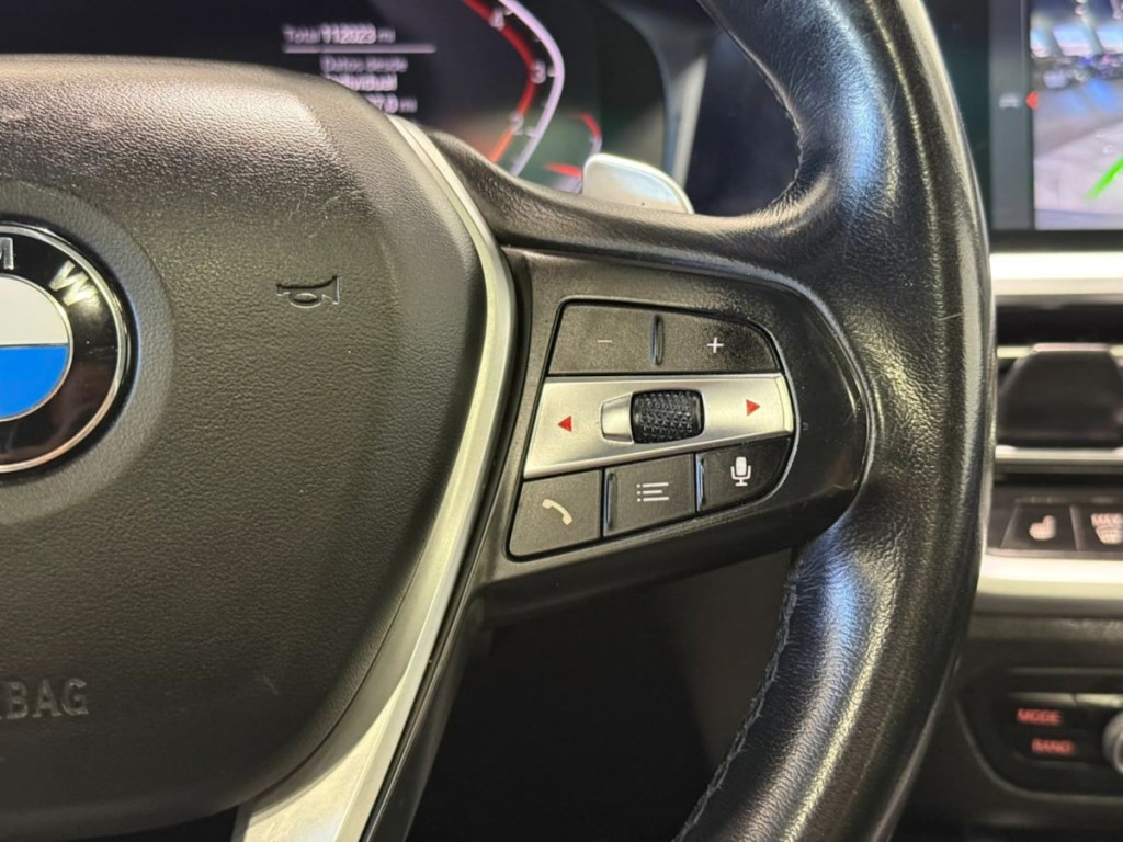 2020 BMW 3 Series Image 17