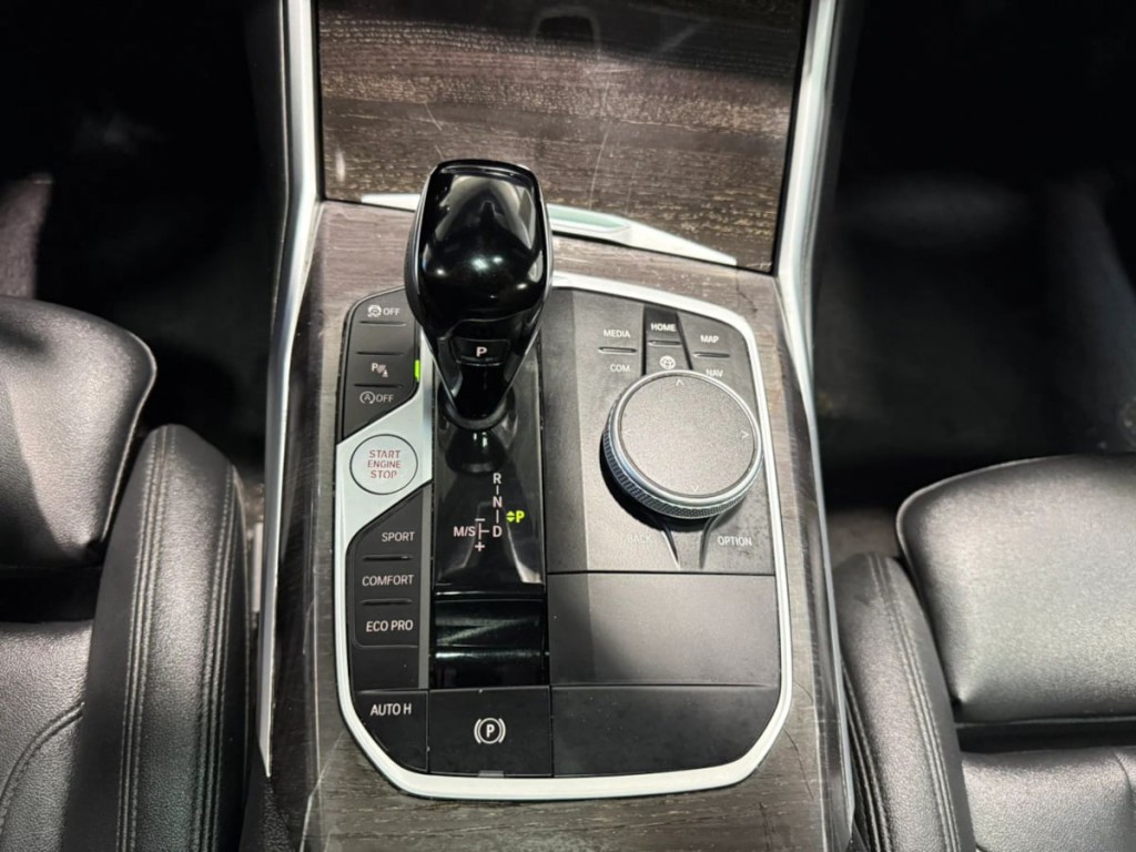 2020 BMW 3 Series Image 22