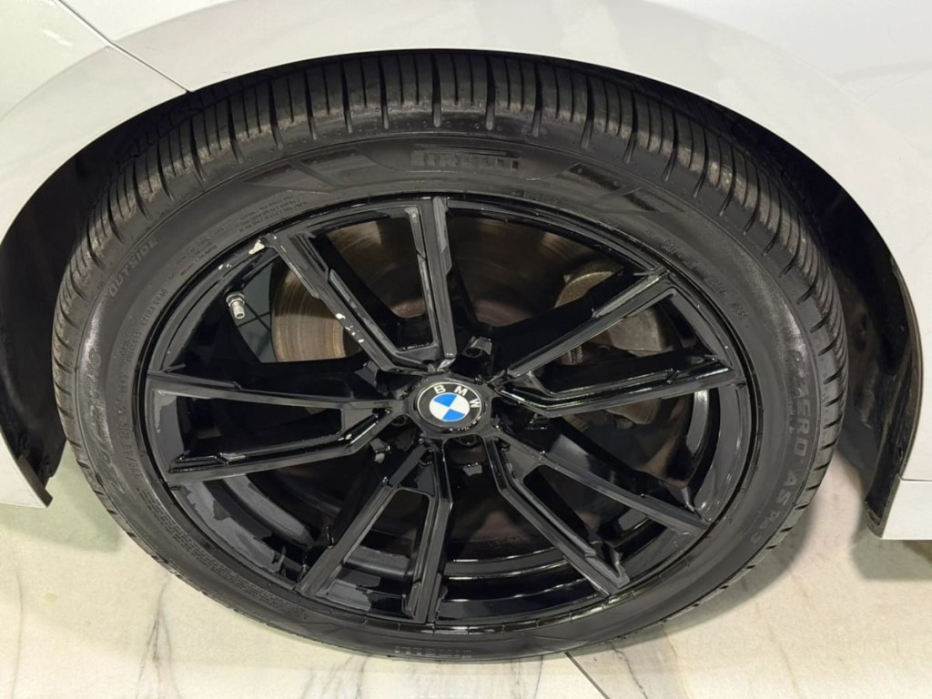 2020 BMW 3 Series Image 32