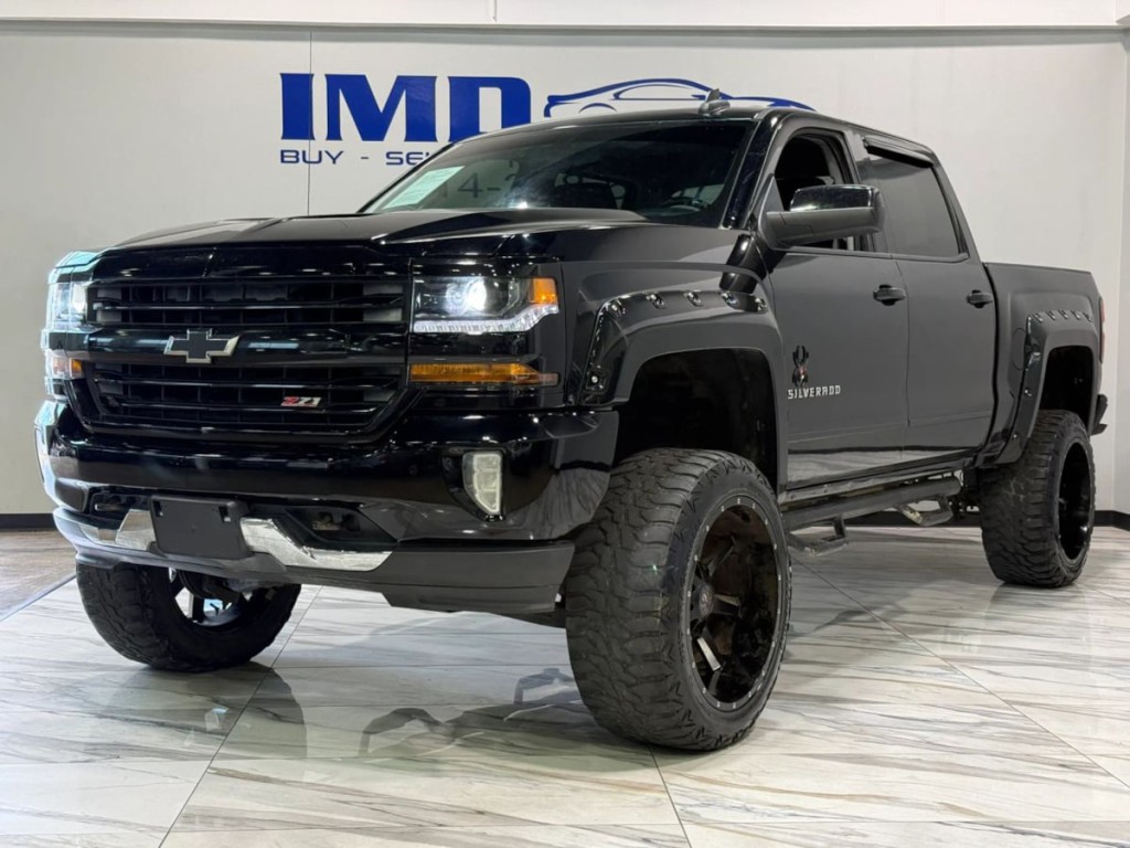 2016 Chevrolet Silverado 1500 Image 2