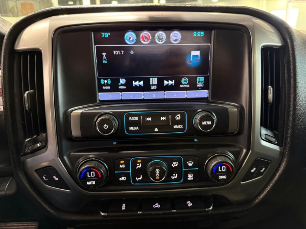 2016 Chevrolet Silverado 1500 Image 18