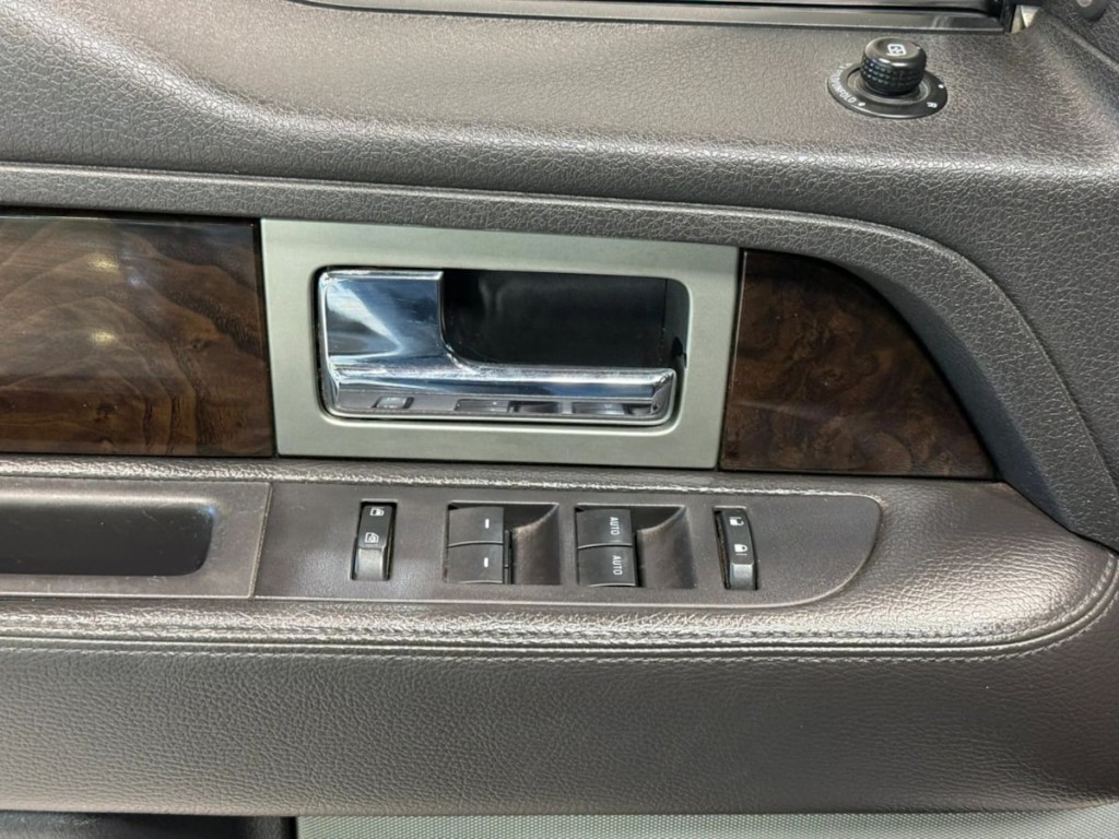 2014 Ford F-150 Image 12