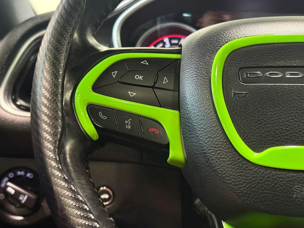 2015 Dodge Challenger Image 15