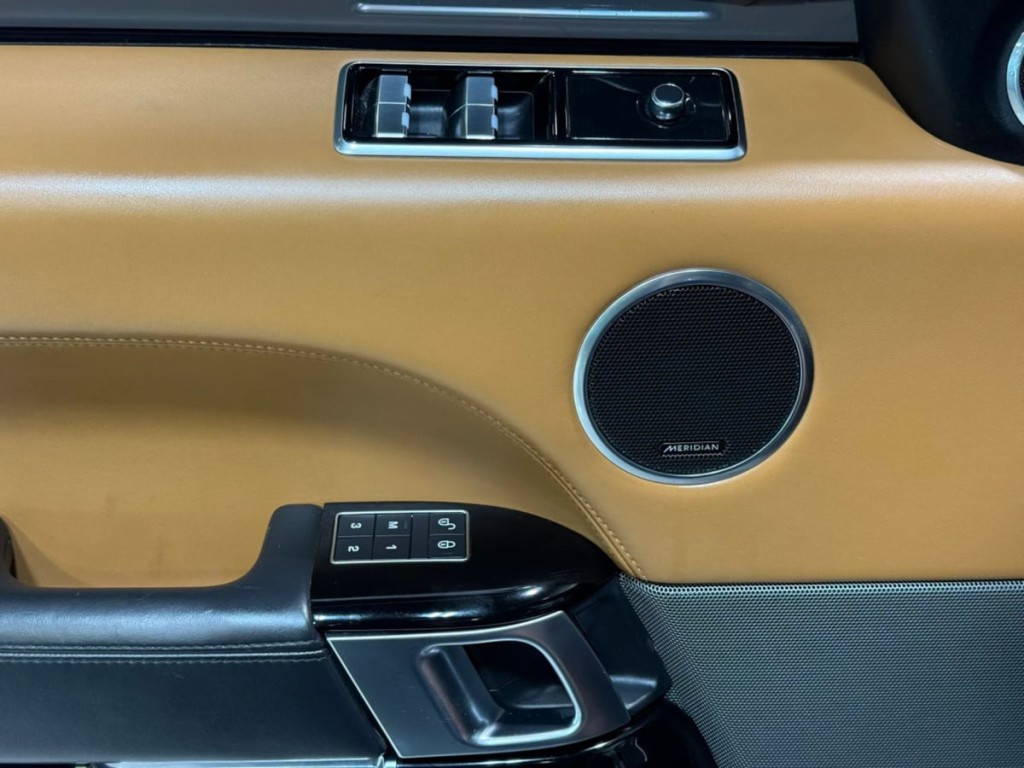 2020 Land Rover Range Rover Sport Image 13