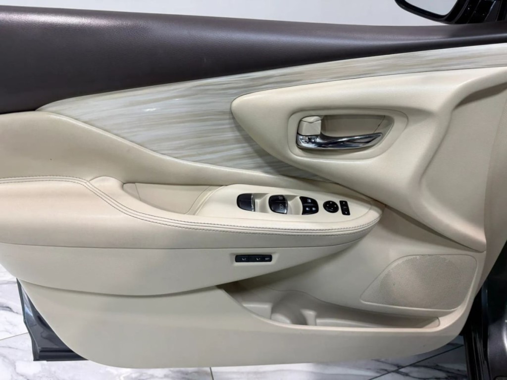 2016 Nissan Murano Image 11