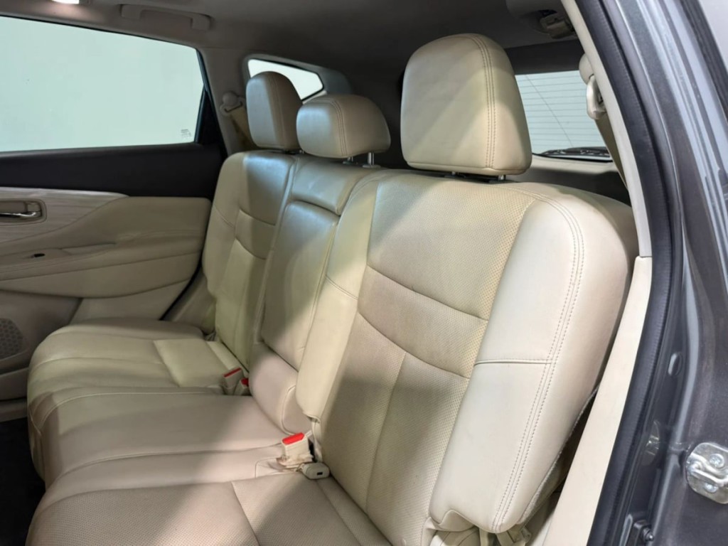 2016 Nissan Murano Image 24