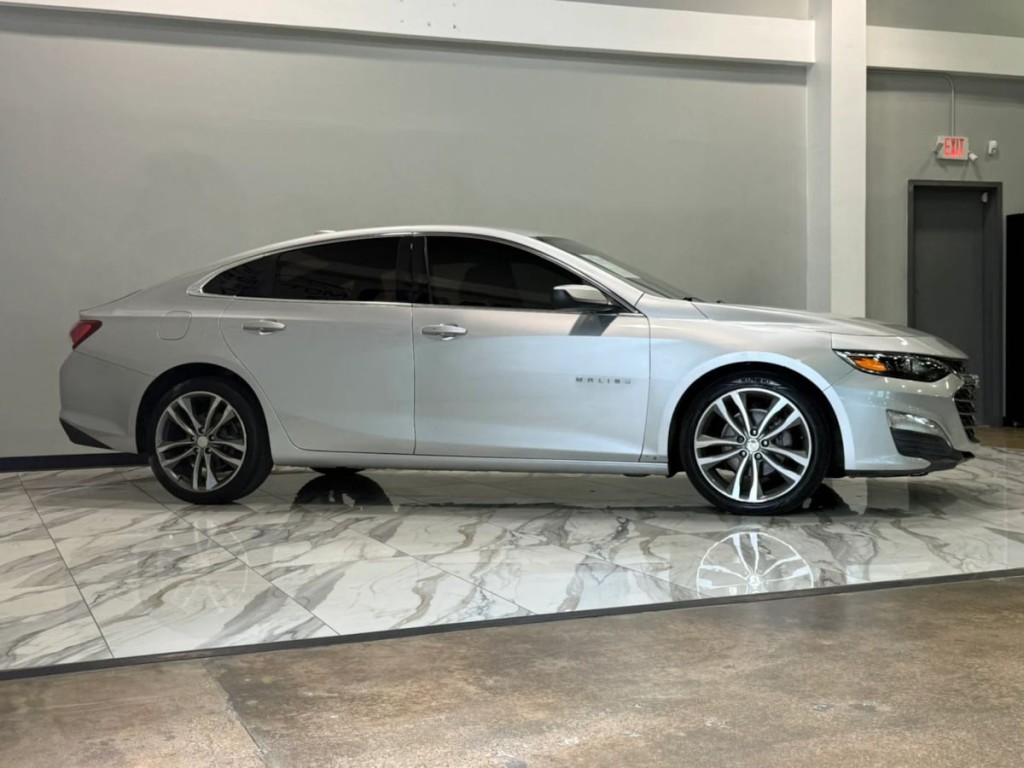 2021 Chevrolet Malibu Image 5