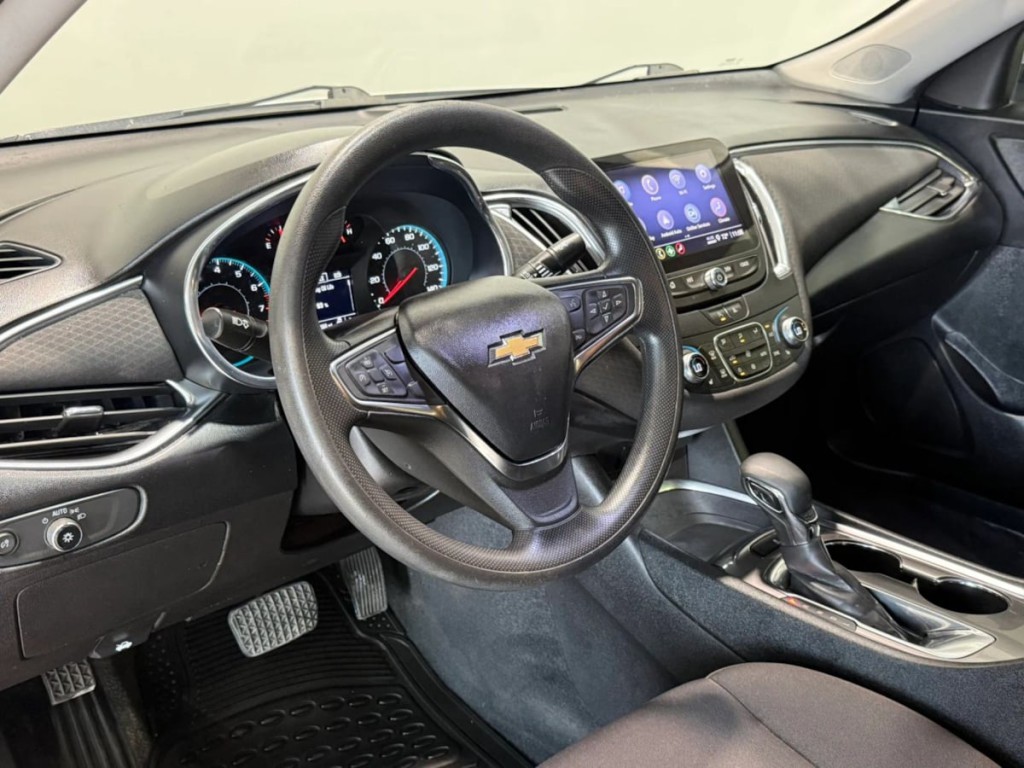 2021 Chevrolet Malibu Image 12