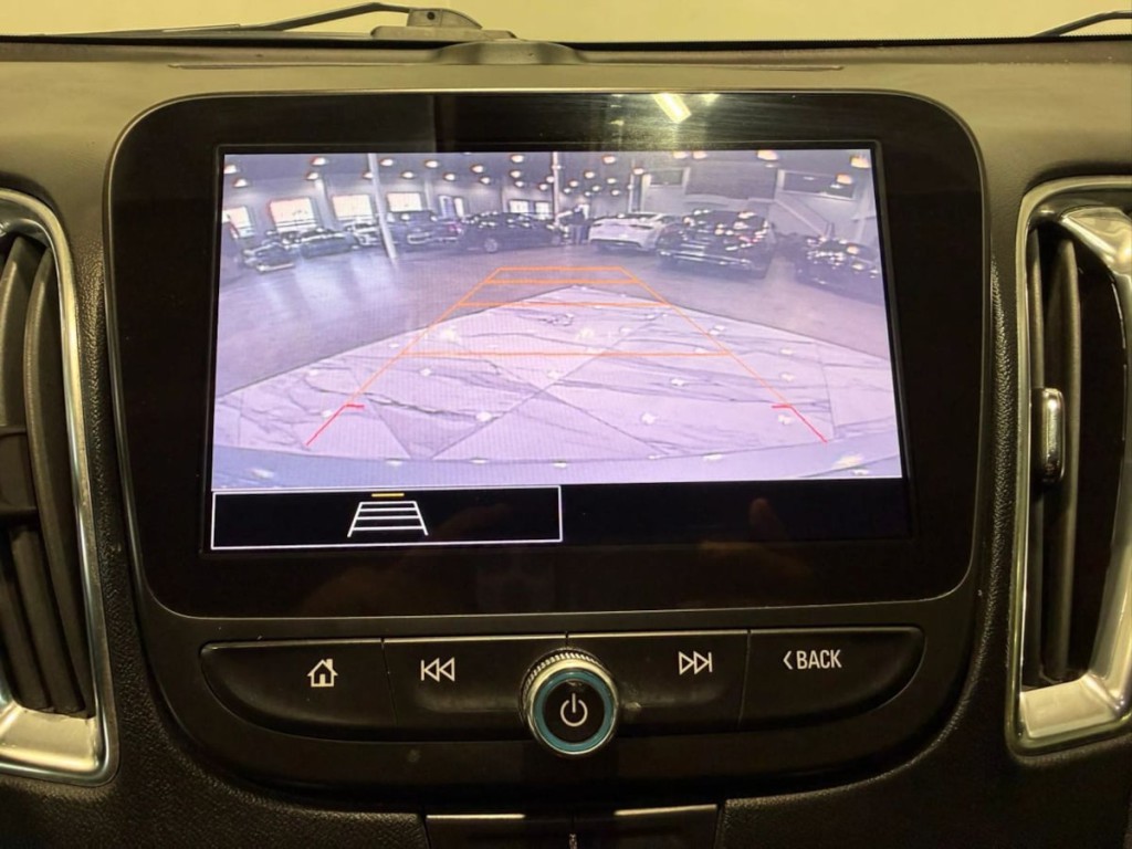 2021 Chevrolet Malibu Image 19