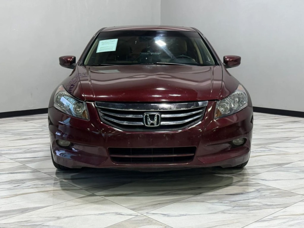 2012 Honda Accord Image 3