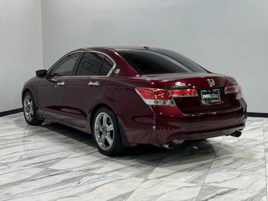 2012 Honda Accord Image 8