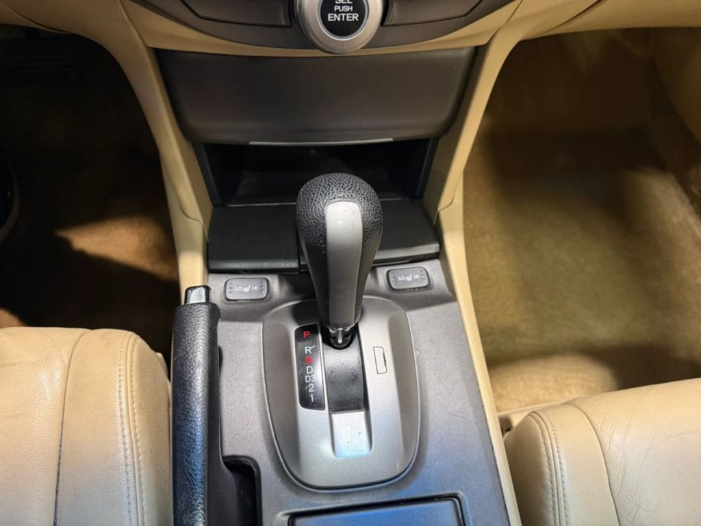 2012 Honda Accord Image 20