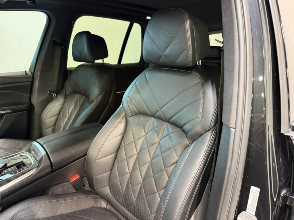 2024 BMW X5 Image 22