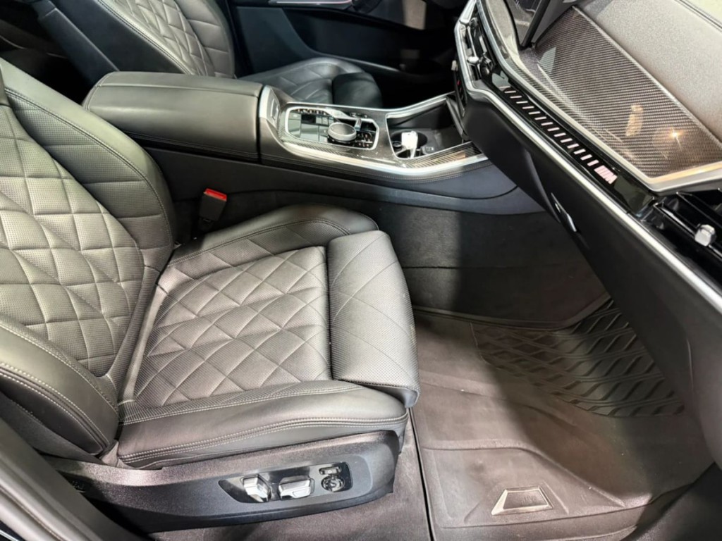 2024 BMW X5 Image 27