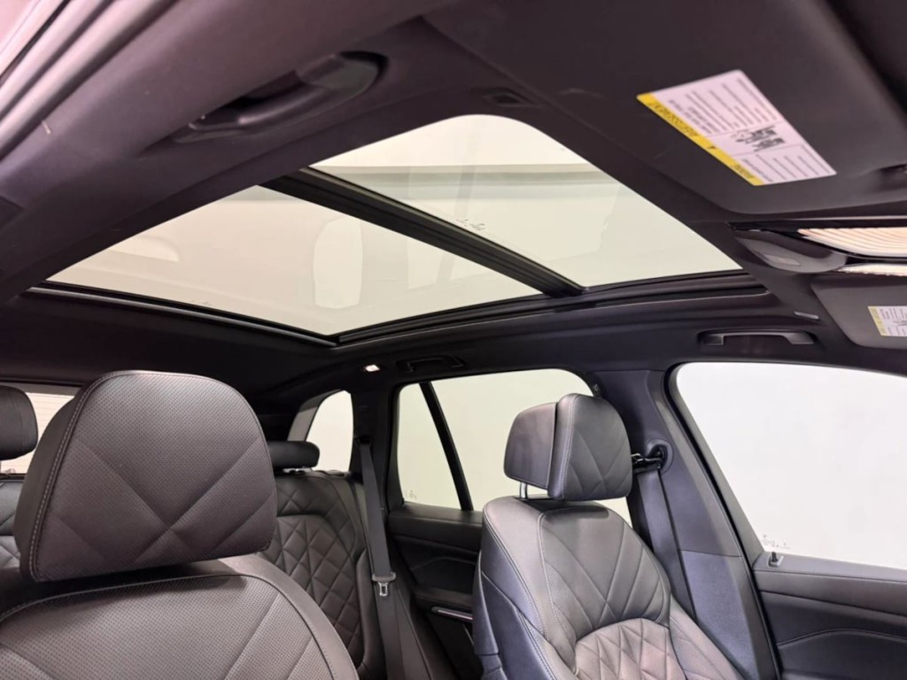 2024 BMW X5 Image 28