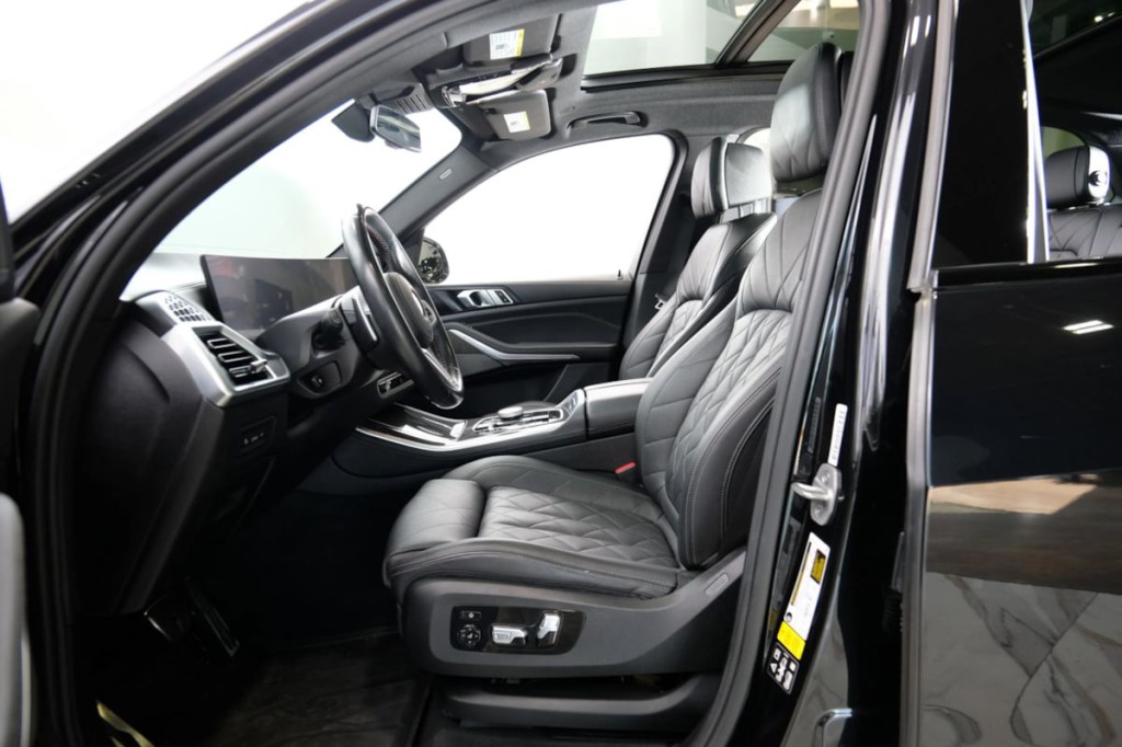 2024 BMW X5 Image 5