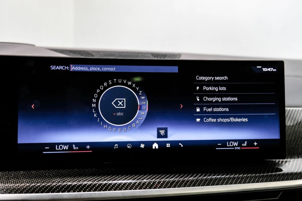 2024 BMW X5 Image 39