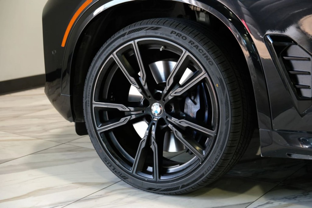 2024 BMW X5 Image 66