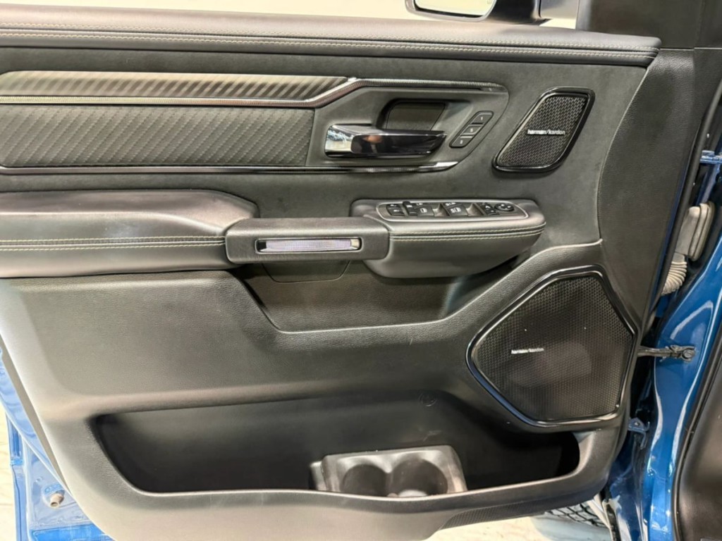 2024 RAM 1500 Image 13