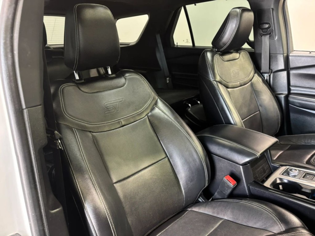 2021 Ford Explorer Image 30