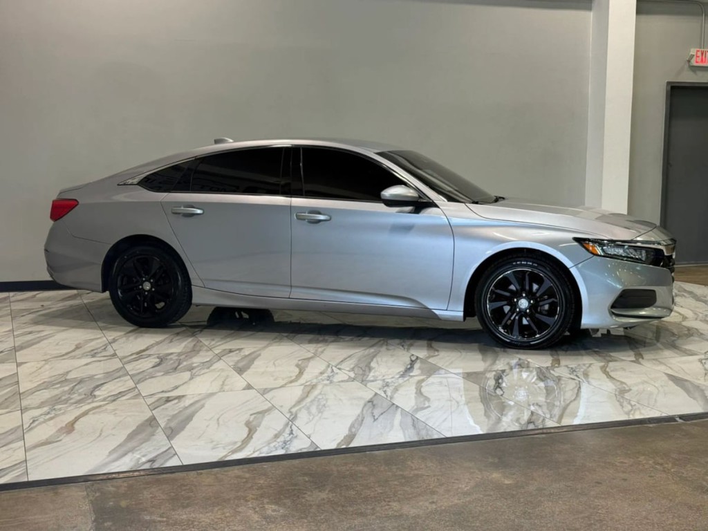 2020 Honda Accord Image 5