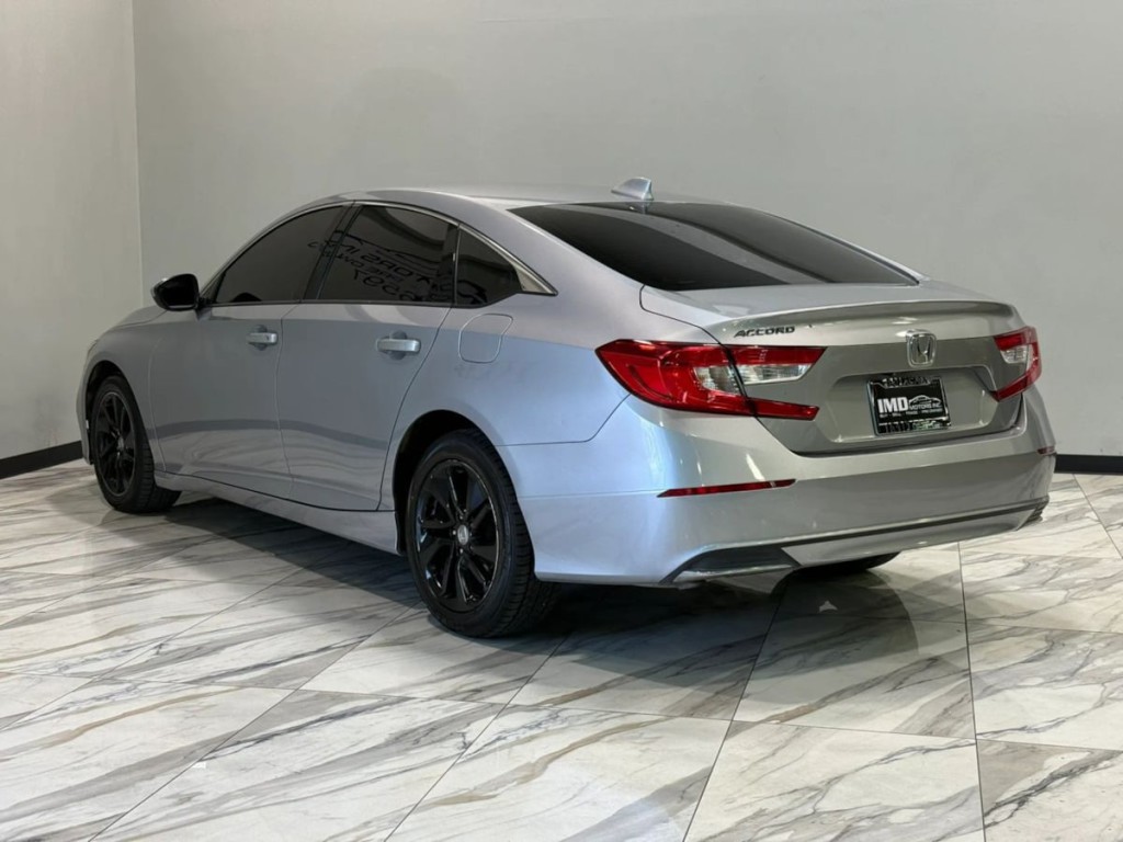 2020 Honda Accord Image 8