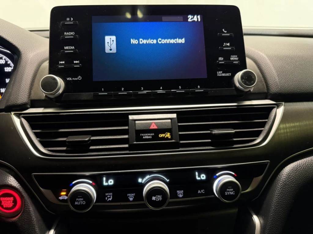 2020 Honda Accord Image 18