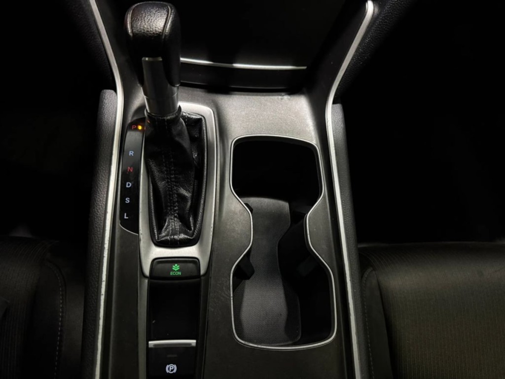 2020 Honda Accord Image 19