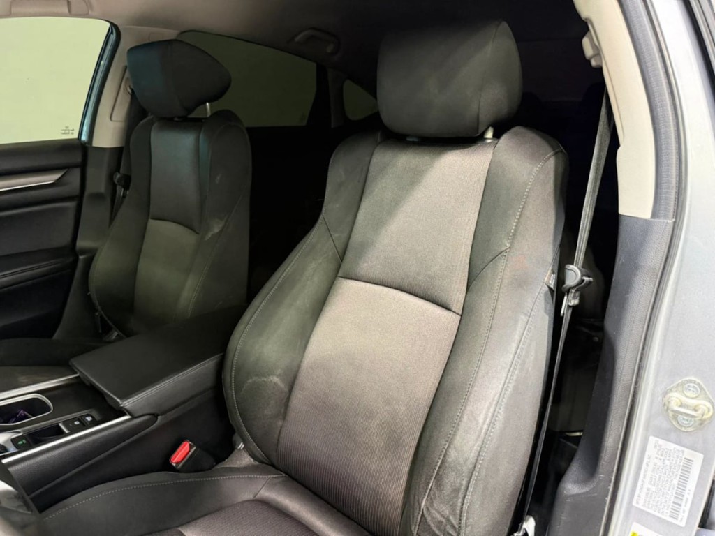 2020 Honda Accord Image 20