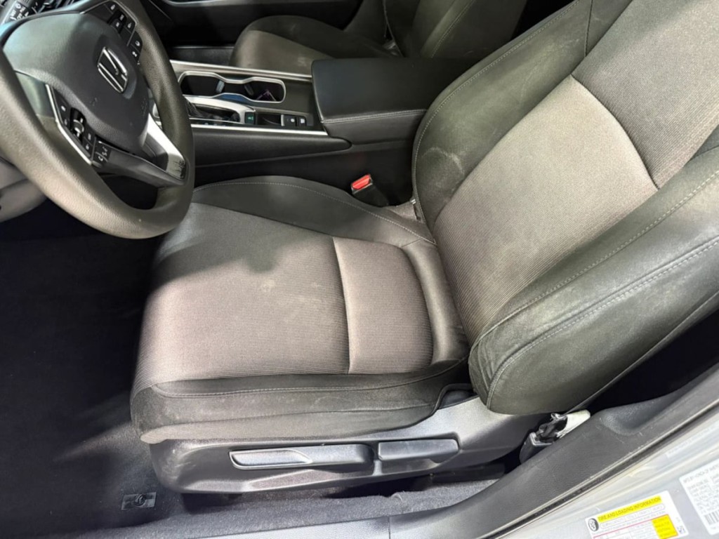 2020 Honda Accord Image 21