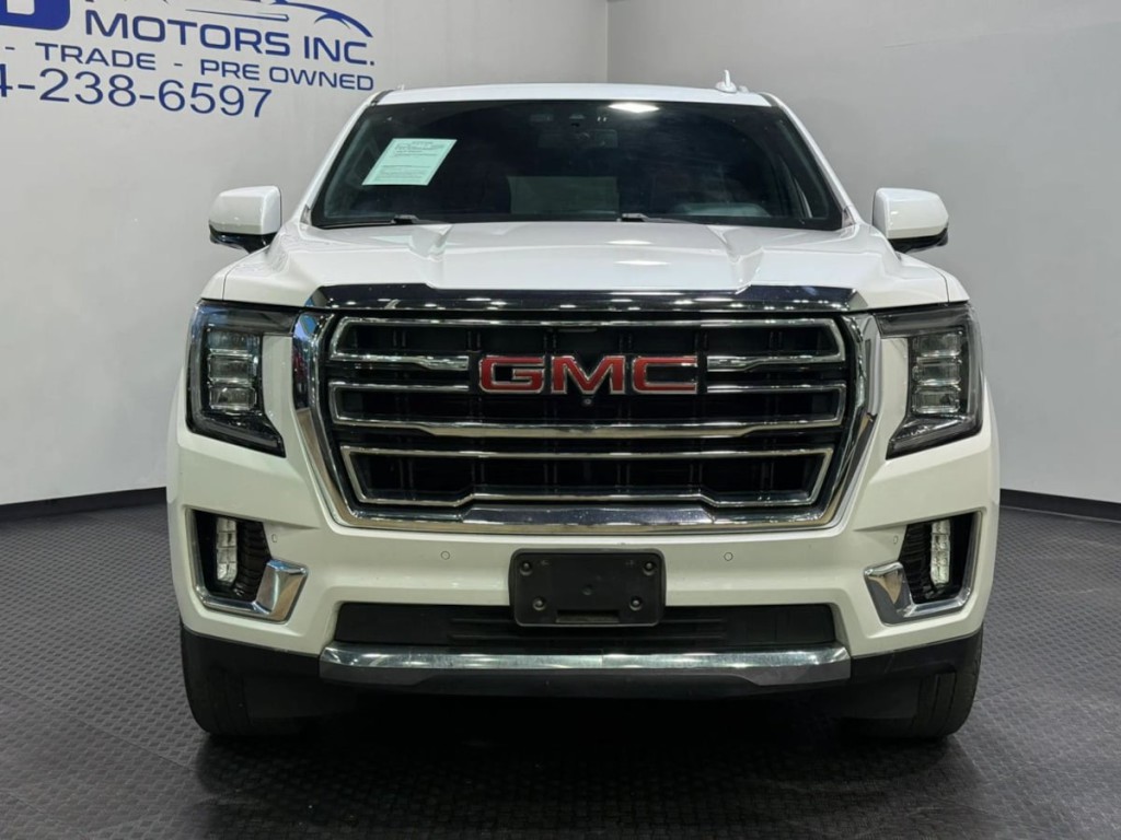 2021 GMC Yukon Image 3