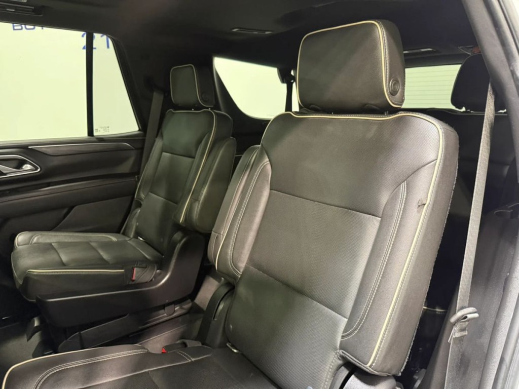 2021 GMC Yukon Image 24