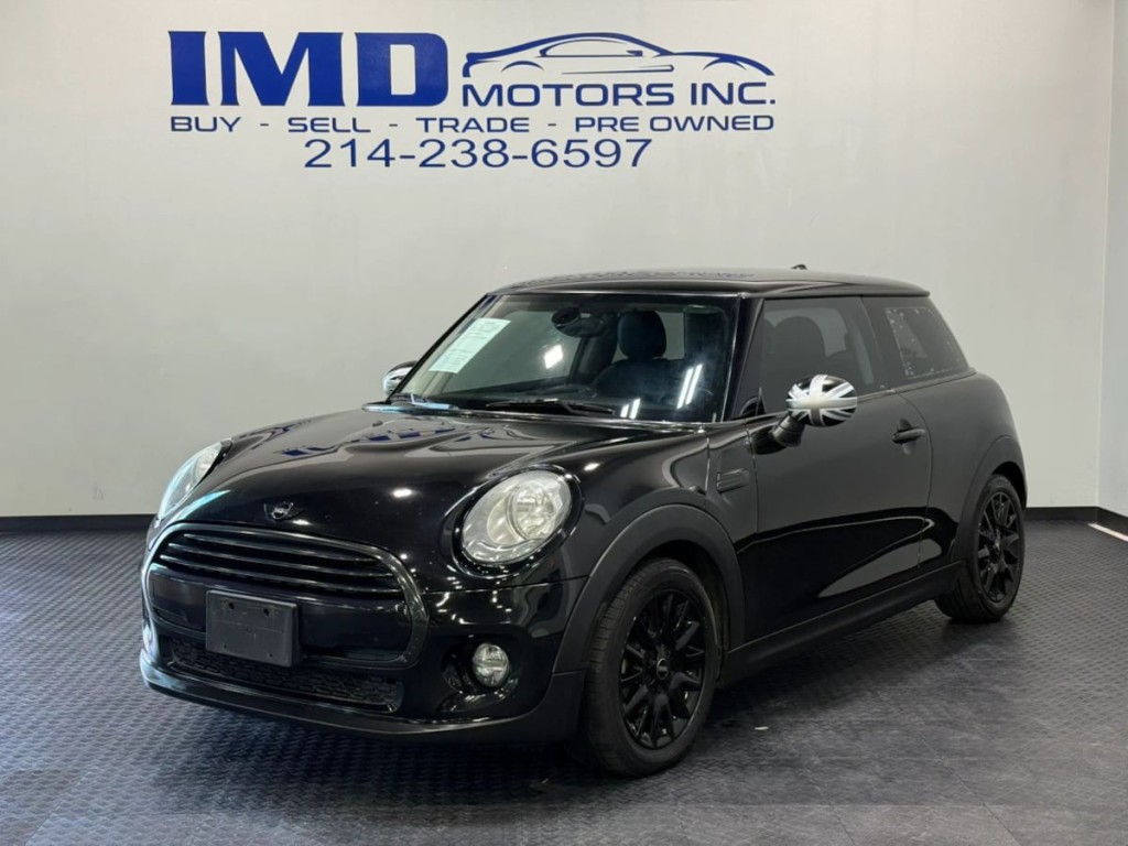 2018 MINI Cooper Image 1