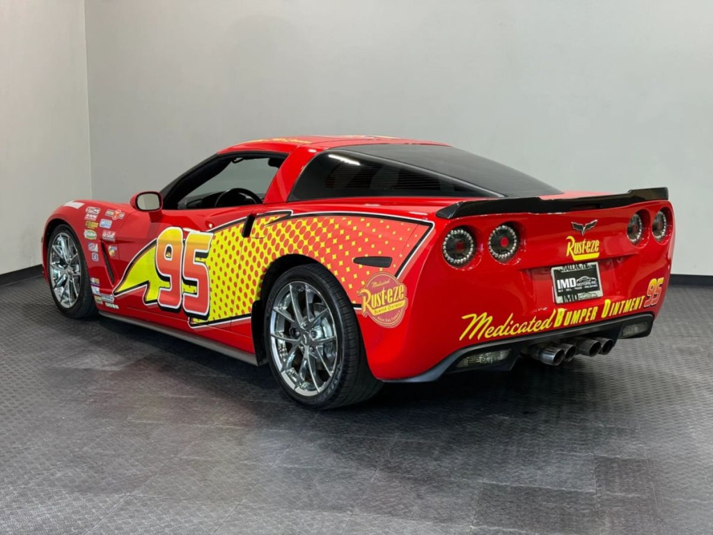 2013 Chevrolet Corvette Image 8