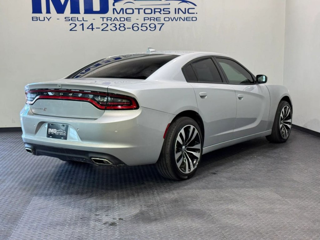 2022 Dodge Charger Image 6