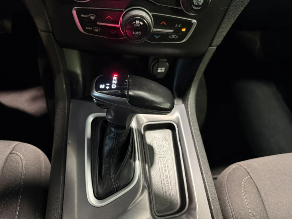 2022 Dodge Charger Image 19