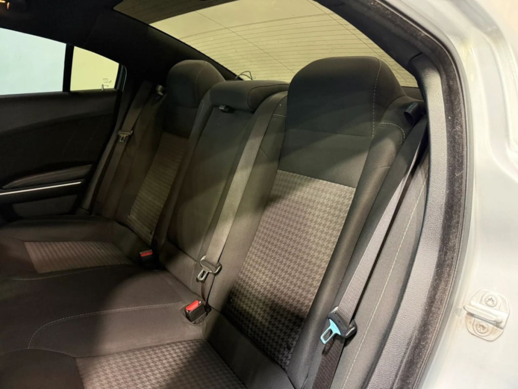 2022 Dodge Charger Image 22