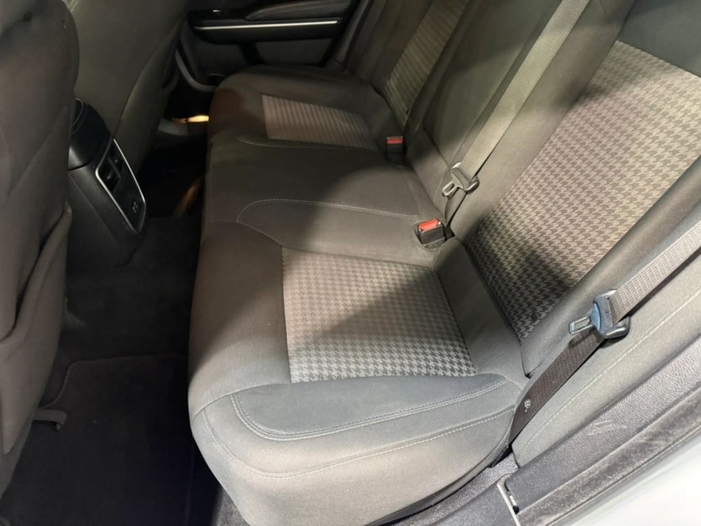 2022 Dodge Charger Image 23