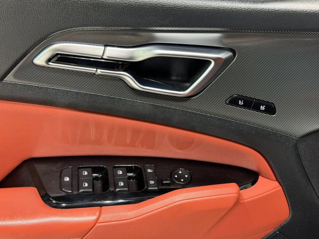 2024 Kia Sportage Image 8