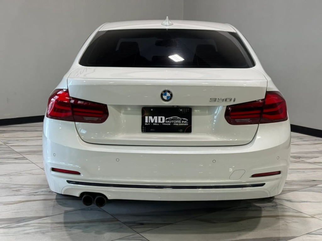 2018 BMW 3 Series Image 4