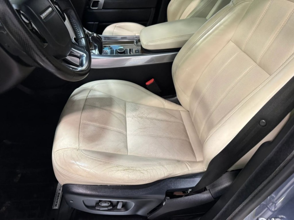 2019 Land Rover Range Rover Sport Image 24