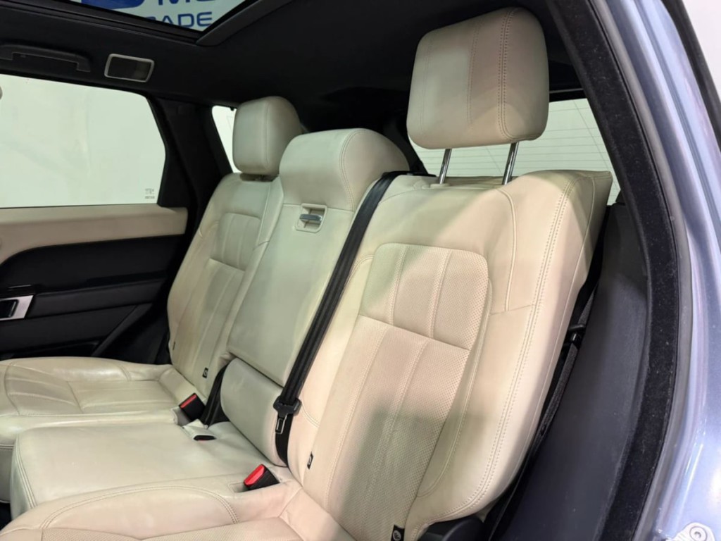 2019 Land Rover Range Rover Sport Image 25